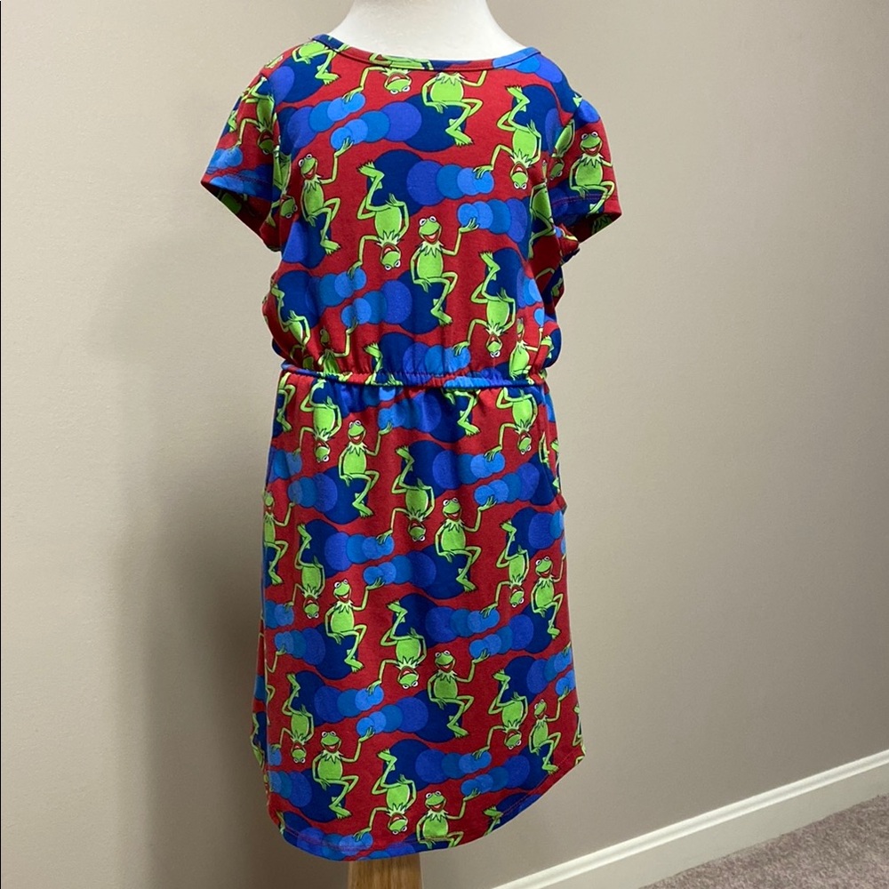 Lularoe Kermit the frog Blue and Red short sleeve dress with pockets size 8